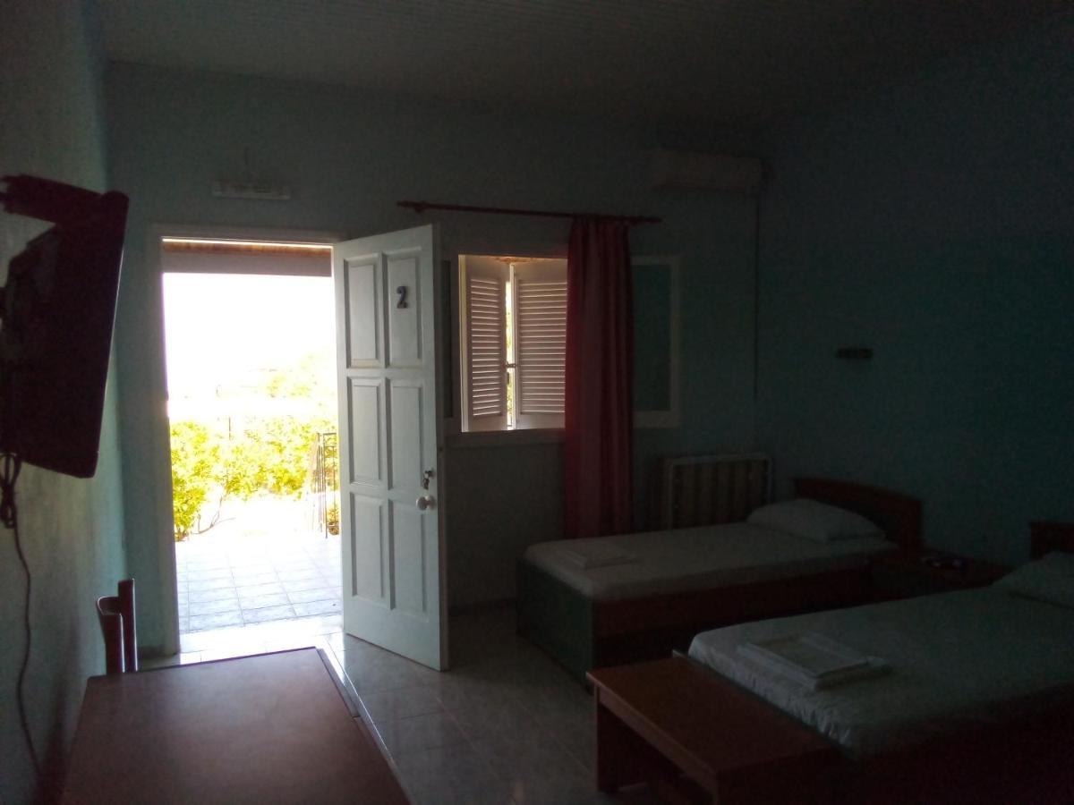 Panorama Rooms Kastro-Kyllini エクステリア 写真